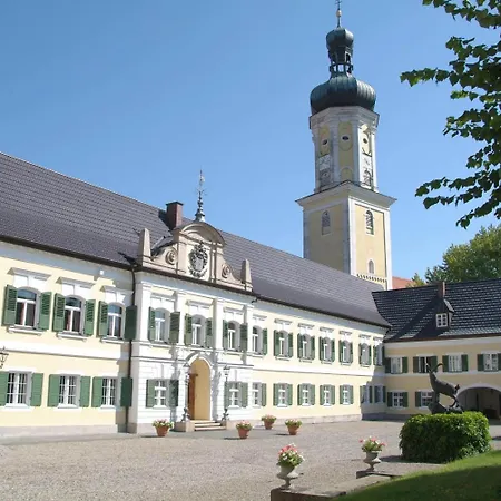 Zur Schloss-schmiede Hotel Kuhbach (Aichach-Friedberg)