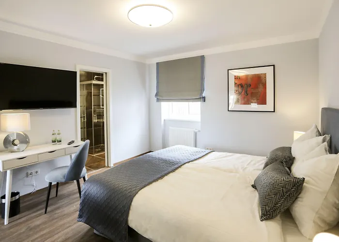 Hotel Zur Schloss-schmiede 3*